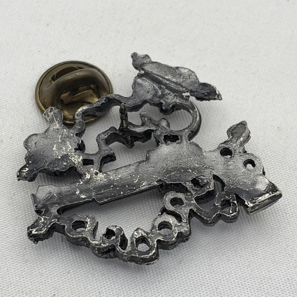 Guns N' Roses Silver Tone Pewter Vintage Pistol Revolver Lapel Hat Pin